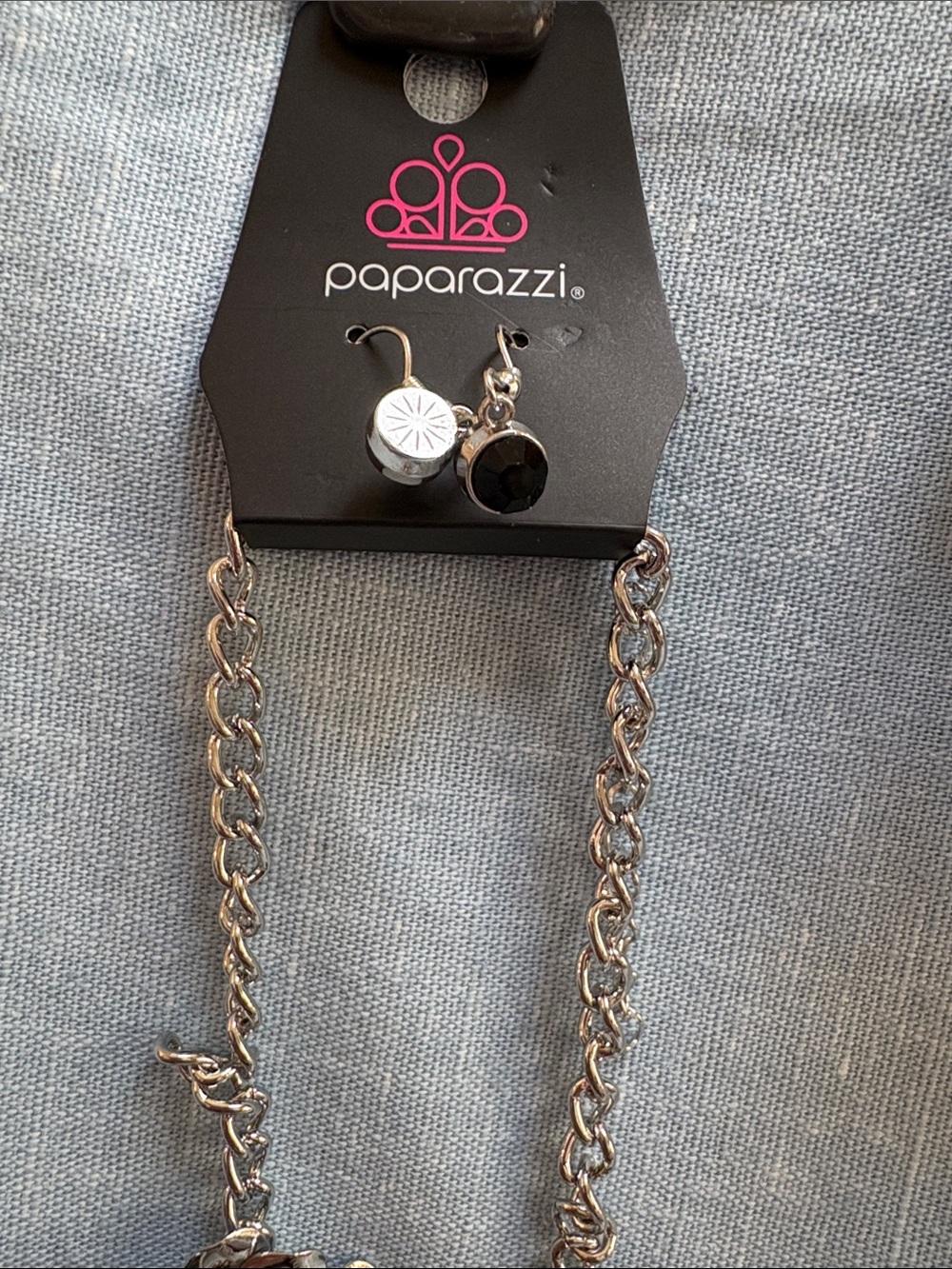 Accessories Identification - Picture 3 of 7